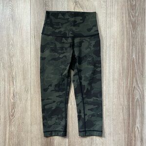 Size 0 Lulu Cropped Legging